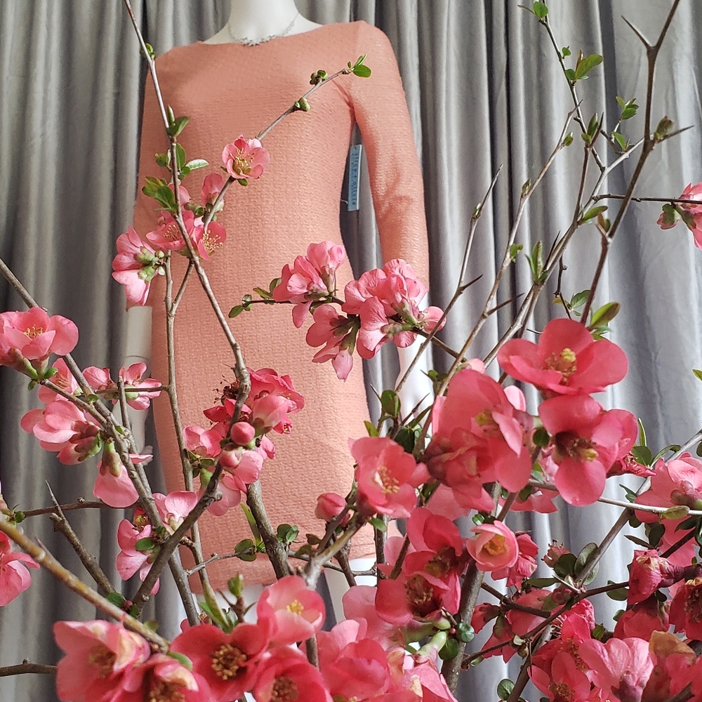 Alice + Olivia Salmon Shimmer 3/4 Sleeve MidiDress